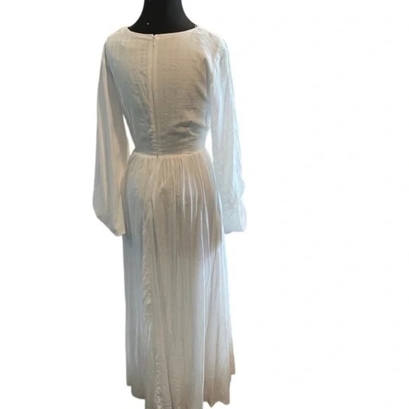 AURA Cutout Plisse Maxi Dress, Size M - Picture 6 of 10